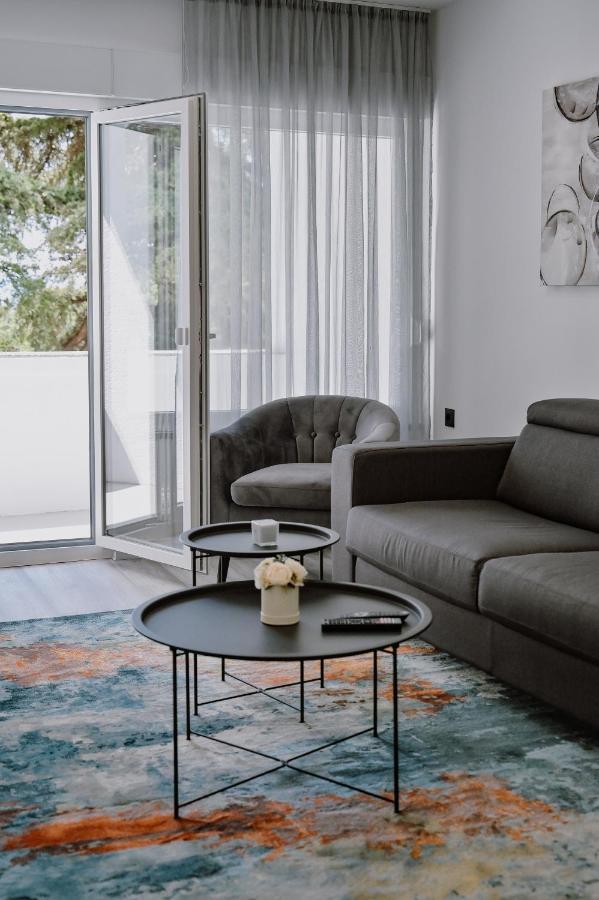 Appartement Tara à Rijeka Extérieur photo