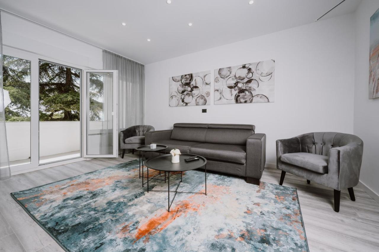 Appartement Tara à Rijeka Extérieur photo